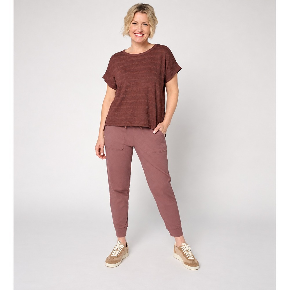AnyBody Textured Knit Jersey Step Hem Top Raisin Brown, Size 2X